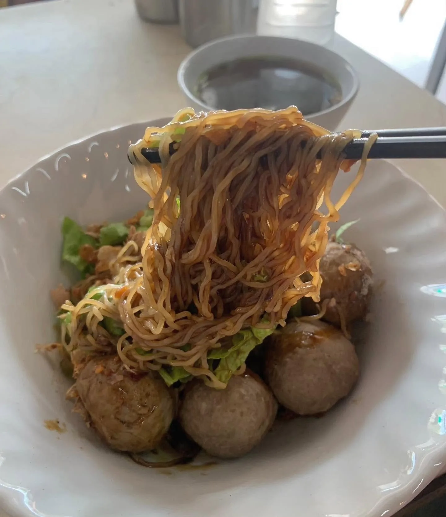 ก๋วยเตี๋ยวเนื้อ / A bowl of beef noodles